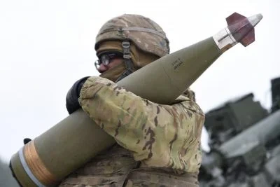 США відкладуть поставки зброї до низки країн Європи, - Reuters